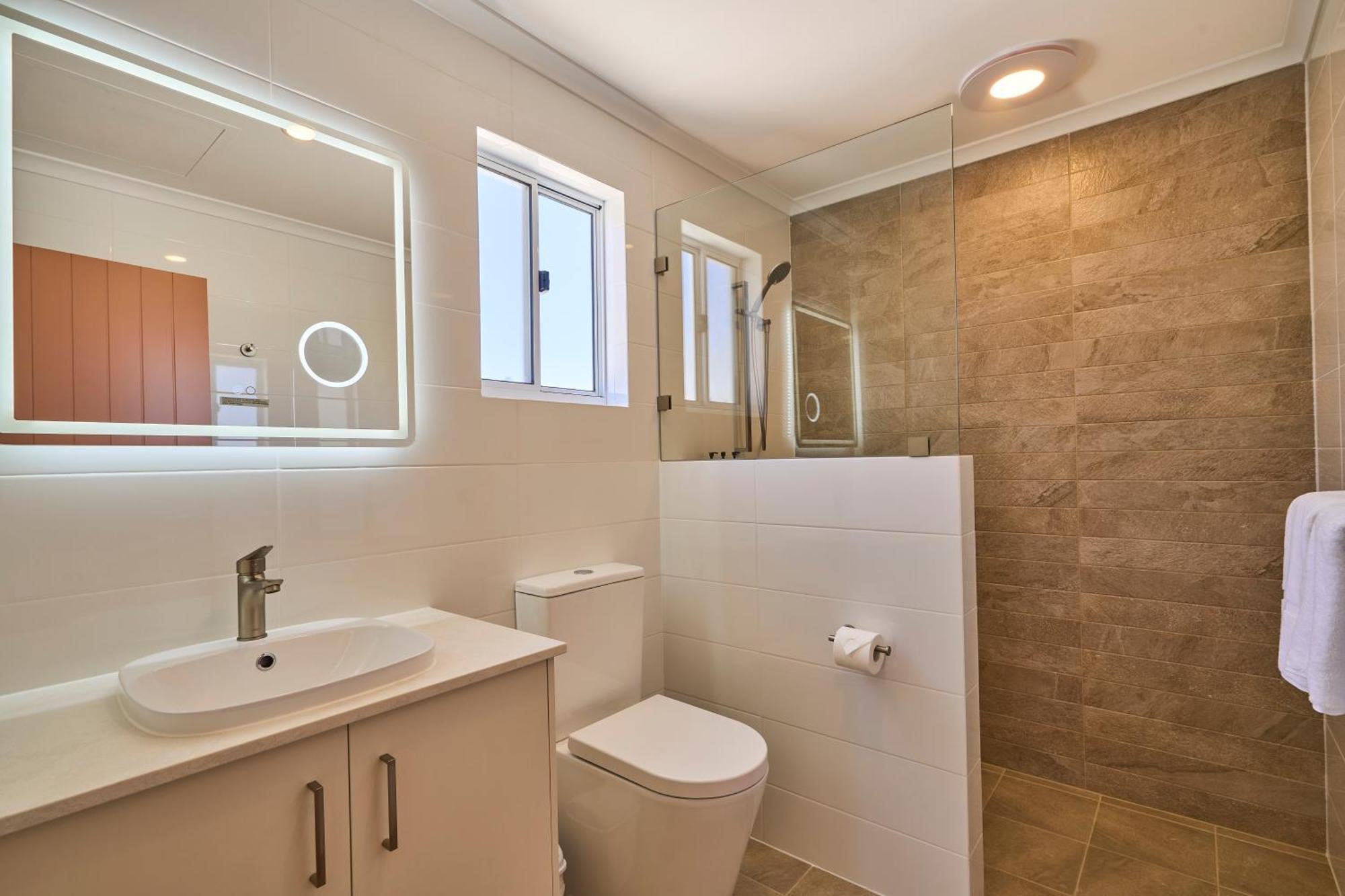 Tasman Holiday Parks - Denham Seaside Buitenkant foto