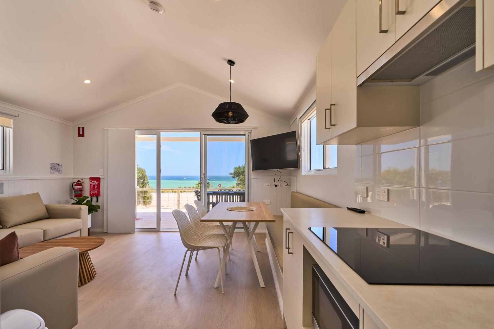 Tasman Holiday Parks - Denham Seaside Buitenkant foto